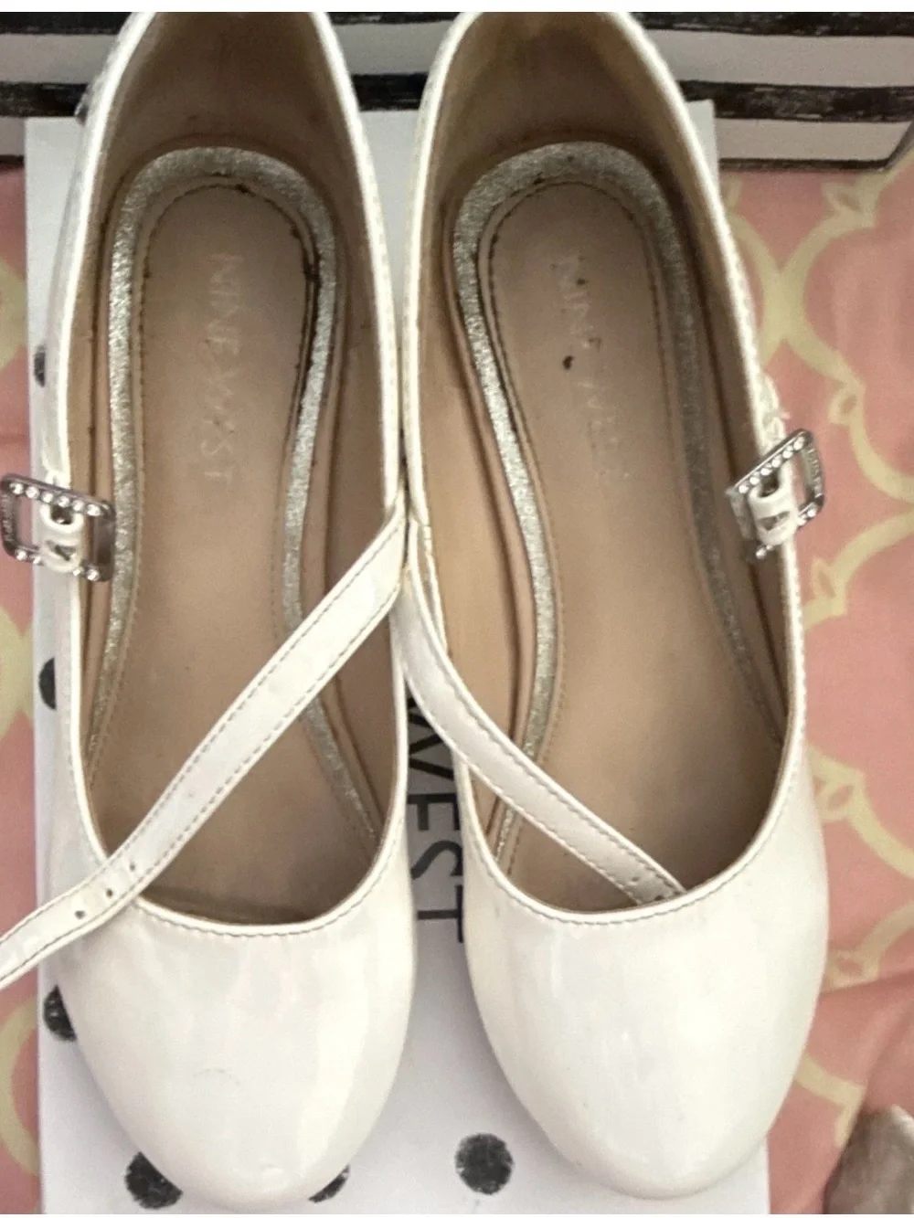 Nine West Cream Mary Jane Dress Shoes with Buckle